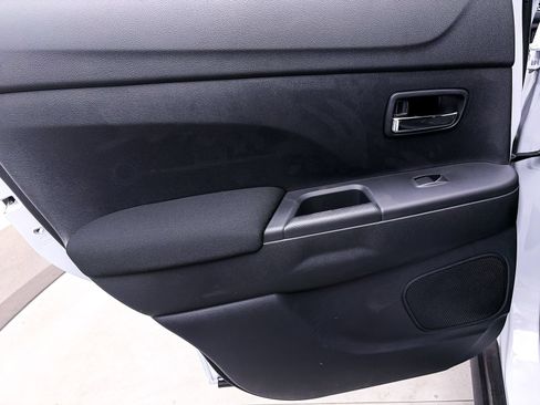 Used 2026 Mitsubishi Outlander Sport ES AWD/4WD image 19