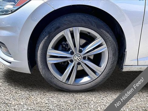 Used 2020 Volkswagen Jetta R-Line FWD image 8