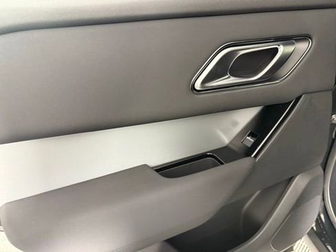 Certified 2025 Land Rover Range Rover Velar S image 21