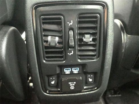 Used 2019 Dodge Durango GT image 14