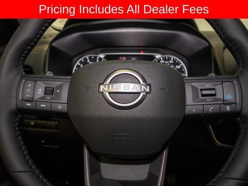Certified 2026 Nissan Rogue SV FWD image 18