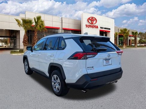 Certified 2020 Toyota RAV4 LE image 7