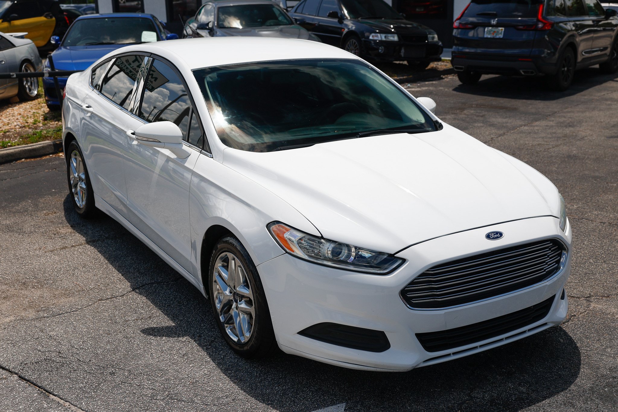 Used 2016 Ford Fusion SE FWD image 19
