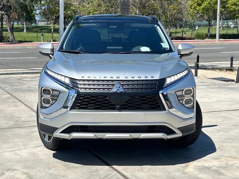 New 2025 Mitsubishi Eclipse Cross SE image 2