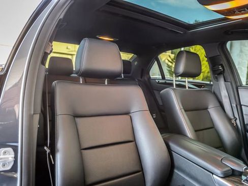 Used 2015 Mercedes-Benz E 350 Sedan image 38