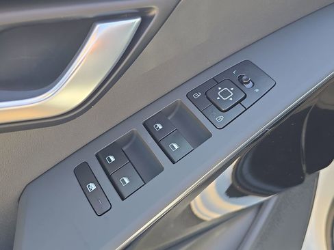 New 2026 Kia Niro Wind image 20