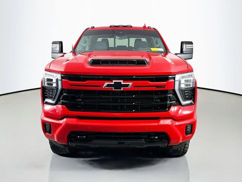 Used 2024 Chevrolet Silverado 2500 LTZ w/ LTZ Plus Package AWD/4WD image 2