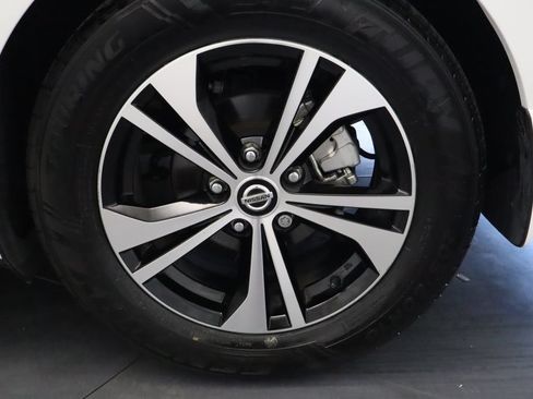 Used 2020 Nissan Sentra SV w/ Electronics Package FWD image 13