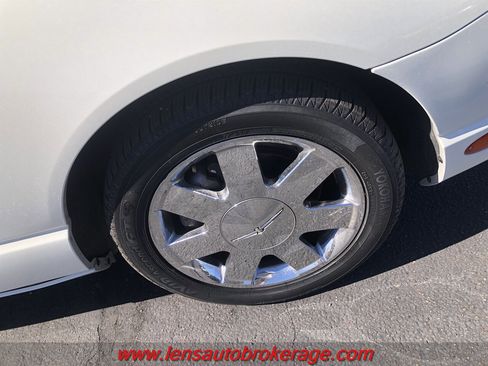 Used 2002 Ford Thunderbird Deluxe image 20