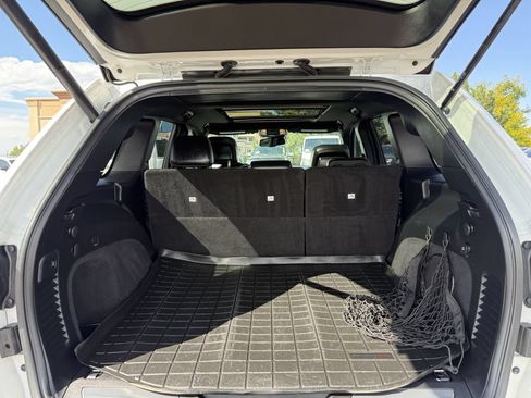 Used 2015 Jeep Grand Cherokee High Altitude AWD/4WD image 20