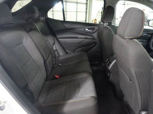 Used 2023 Chevrolet Equinox LT AWD/4WD image 22