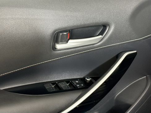 Used 2019 Toyota Corolla XSE FWD image 24