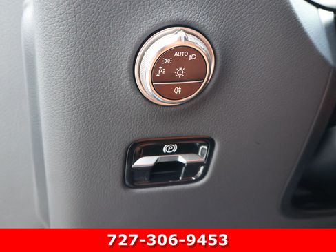 Certified 2025 Mercedes-Benz GLC 350e 4MATIC image 24