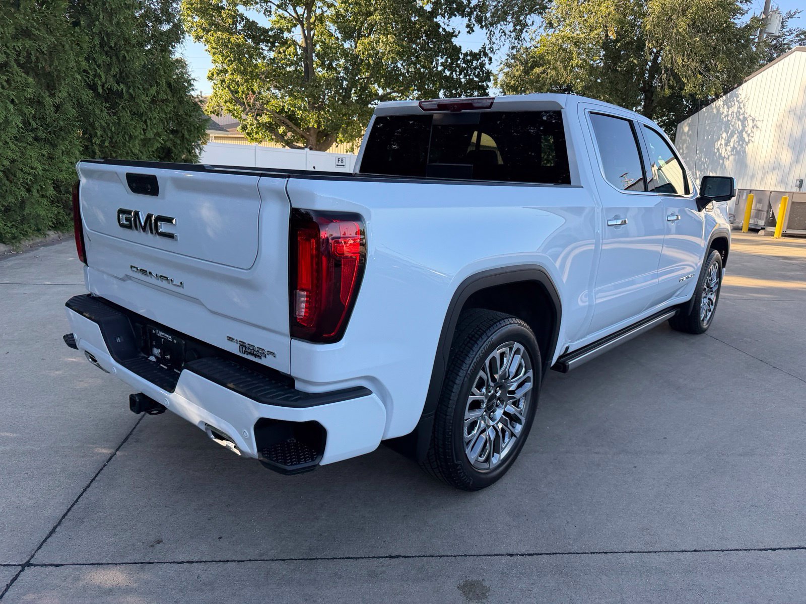 Used 2026 GMC Sierra 1500 Denali Ultimate AWD/4WD image 31