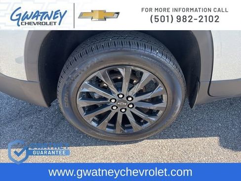 Used 2023 Chevrolet Traverse RS w/ LPO, Floor Liner Package image 11