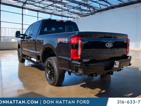 Used 2024 Ford F250 XLT w/ XLT Premium Package image 28