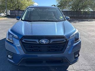 Used 2023 Subaru Forester Limited video 2