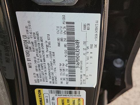 Used 2020 Ford Fusion SE image 32