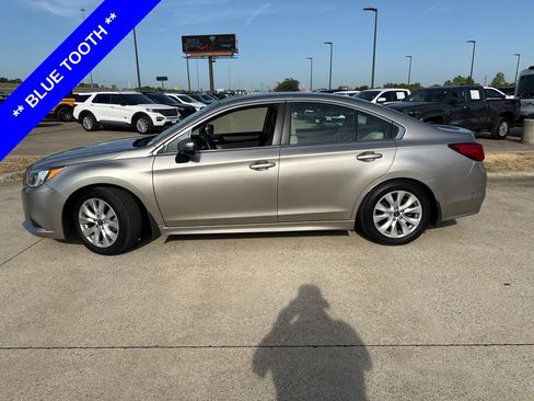 Used 2015 Subaru Legacy 2.5i Premium AWD/4WD image 3