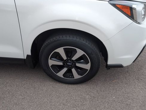 Used 2018 Subaru Forester 2.5i Premium image 3