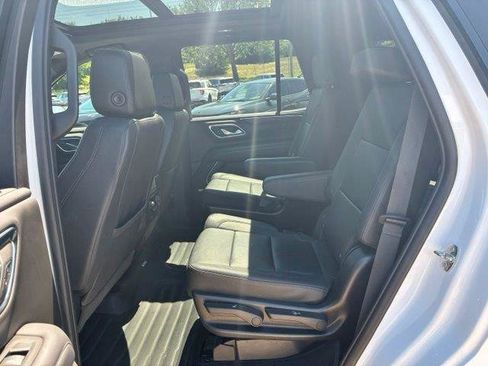 Used 2023 Chevrolet Tahoe Z71 w/ Luxury Package AWD/4WD image 14