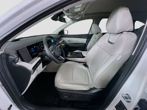 New 2026 Hyundai Tucson Limited image 16
