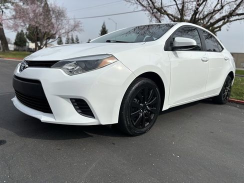 Used 2016 Toyota Corolla LE image 7
