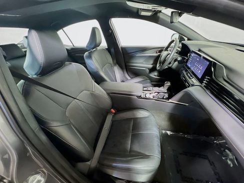Certified 2025 Toyota Camry XSE FWD image 25
