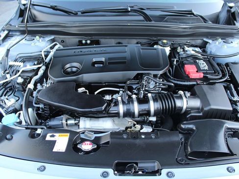 Used 2021 Honda Accord Touring image 33