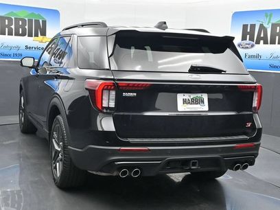 New 2026 Ford Explorer ST w/ Sun And Sound Package