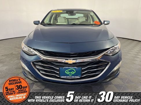 Used 2024 Chevrolet Malibu LT FWD image 12