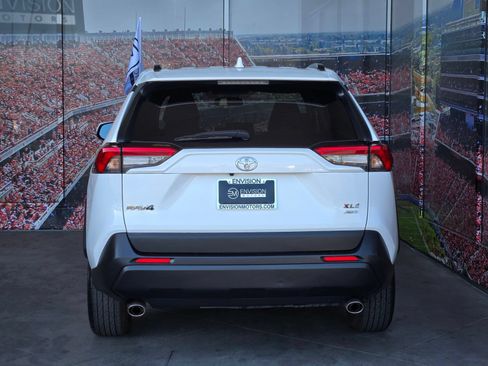 Certified 2025 Toyota RAV4 XLE AWD/4WD image 7