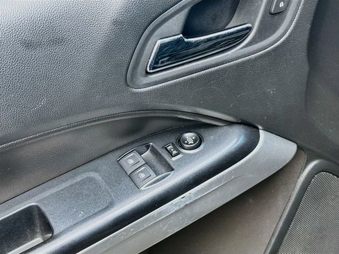 Used 2021 Chevrolet Colorado LT w/ Fleet Safety Package RWD image 19
