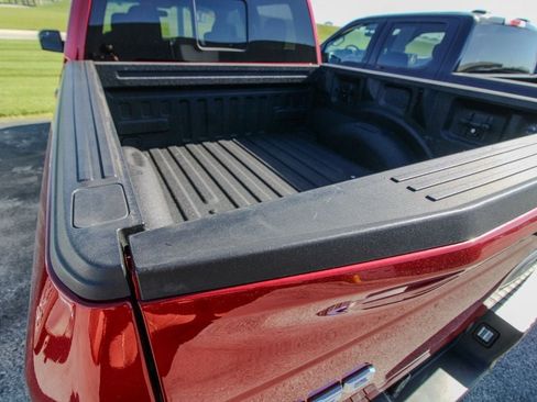 Used 2016 Ford F150 XLT w/ Equipment Group 302A Luxury AWD/4WD image 5