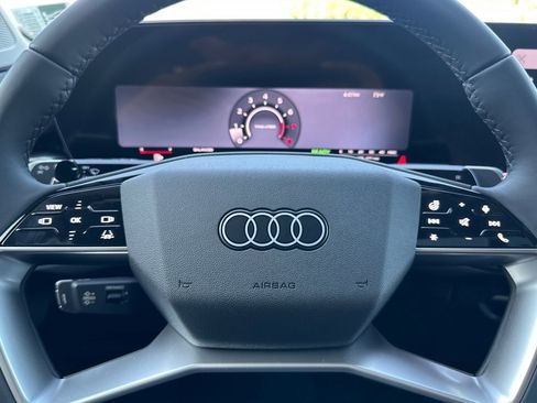 New 2026 Audi Q3 quattro 2.0T image 23