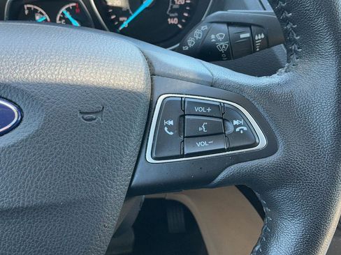 Used 2018 Ford Escape Titanium w/ Ford Safe & Smart Package AWD/4WD image 20