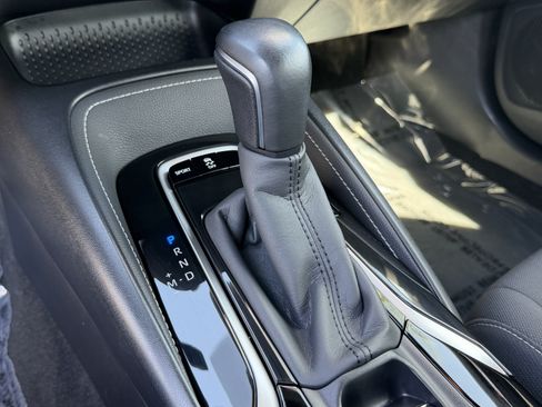 Used 2021 Toyota Corolla SE w/ Carpet Mat Package (TMS) FWD image 22