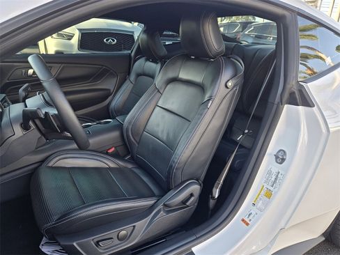 Used 2024 Ford Mustang GT Premium image 12