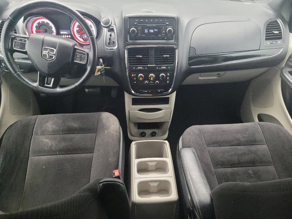 Used 2014 Dodge Grand Caravan SE FWD image 22