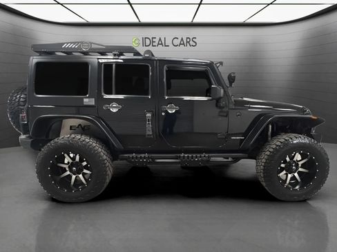Used 2013 Jeep Wrangler Unlimited Sport AWD/4WD image 3