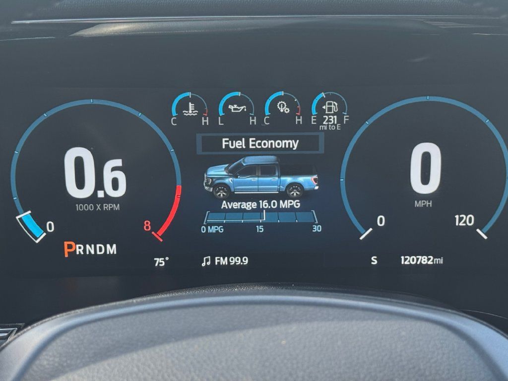 Used 2022 Ford F150 Lariat AWD/4WD image 24