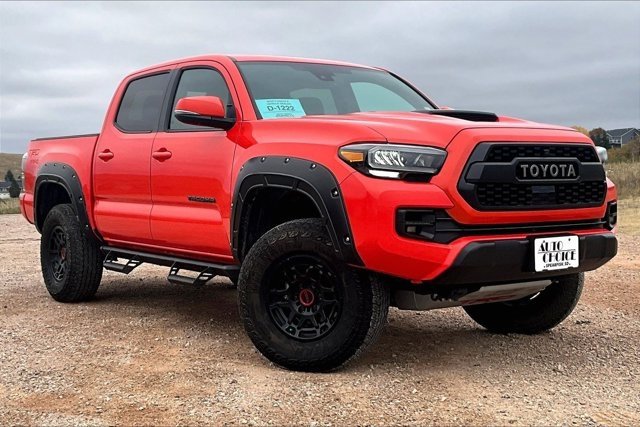 Used 2023 Toyota Tacoma TRD Pro AWD/4WD image 3