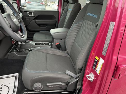 Used 2024 Jeep Wrangler Unlimited Rubicon 4xe w/ Convenience Group image 14