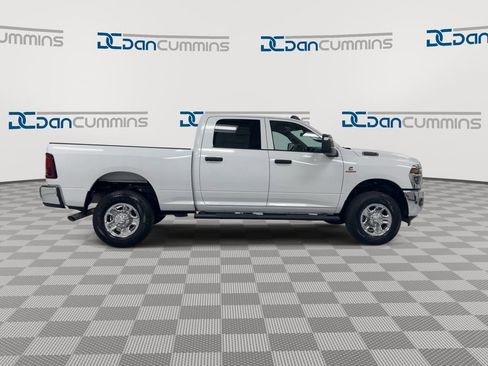 New 2026 RAM 2500 Tradesman AWD/4WD image 9