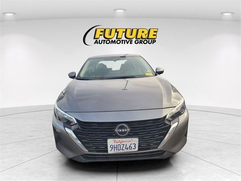 Certified 2024 Nissan Sentra SV image 2