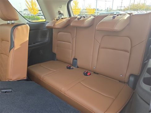 Certified 2024 Nissan Pathfinder Platinum w/ Cargo Package image 40