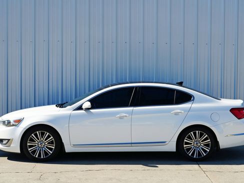 Used 2014 Kia Cadenza Premium w/ Luxury Package image 46