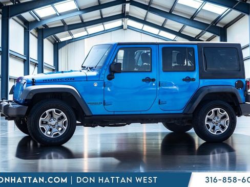 Used 2015 Jeep Wrangler Unlimited Rubicon AWD/4WD image 2