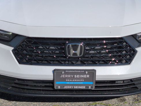New 2025 Honda Accord LX image 9