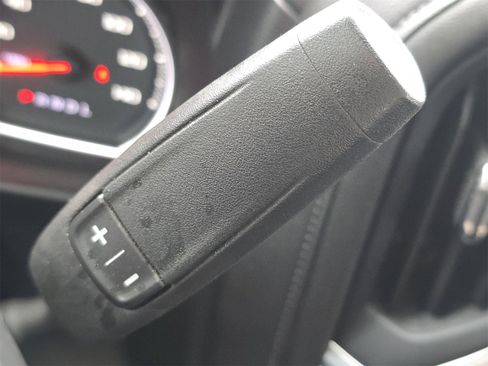 Used 2020 Chevrolet Silverado 1500 LT Trail Boss image 27